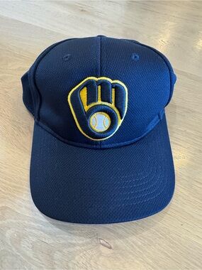 OC sports MLB Milwaukee Brewers adjustable hat